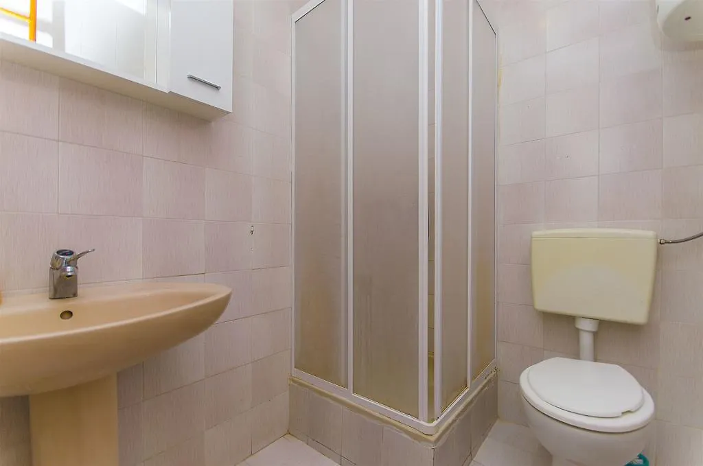 Apartment Maja تروغير
