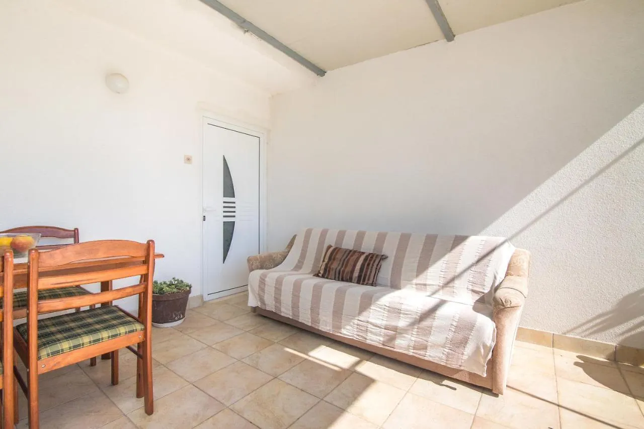Apartment Maja تروغير 0*,